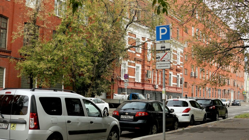 Safe Parking Options for Short-Term Capital